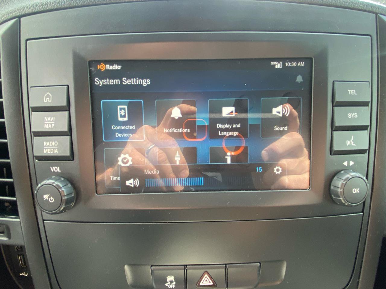 Used 2021 Mercedes-Benz Metris image 26