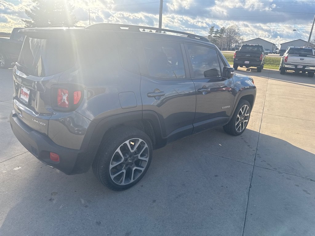 Used 2022 Jeep Renegade Limited w/ Sun, Sound & Wheels Group AWD/4WD image 5