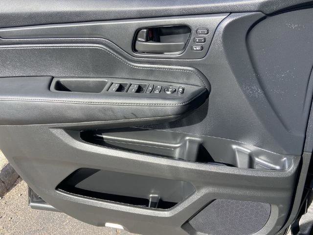Used 2025 Honda Odyssey Sport-L image 18