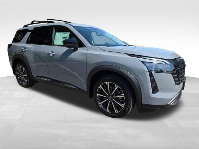 New 2026 Nissan Pathfinder Platinum w/ Cargo Package AWD/4WD image 1
