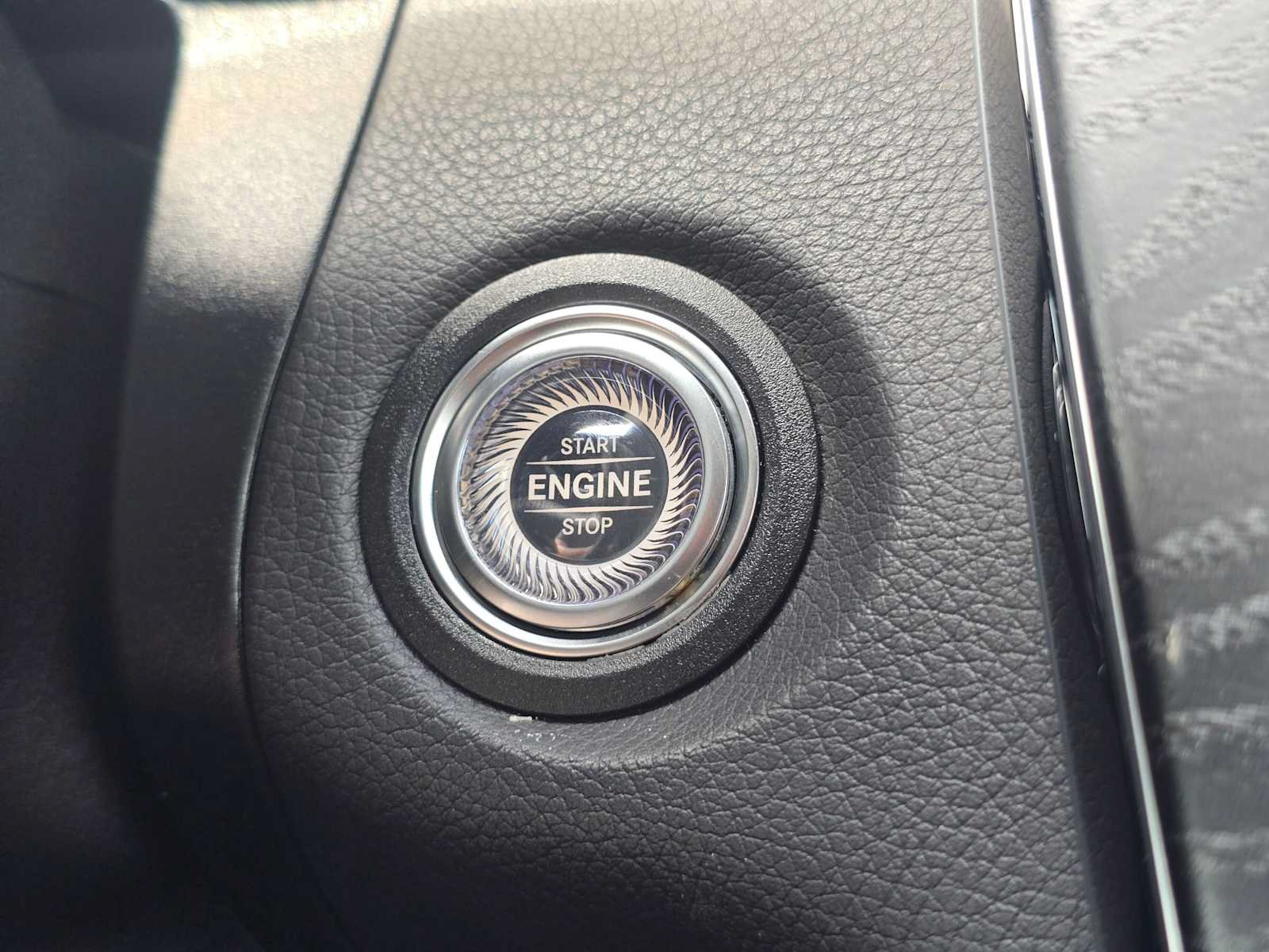 Used 2022 Mercedes-Benz GLC 300 4MATIC Coupe image 29