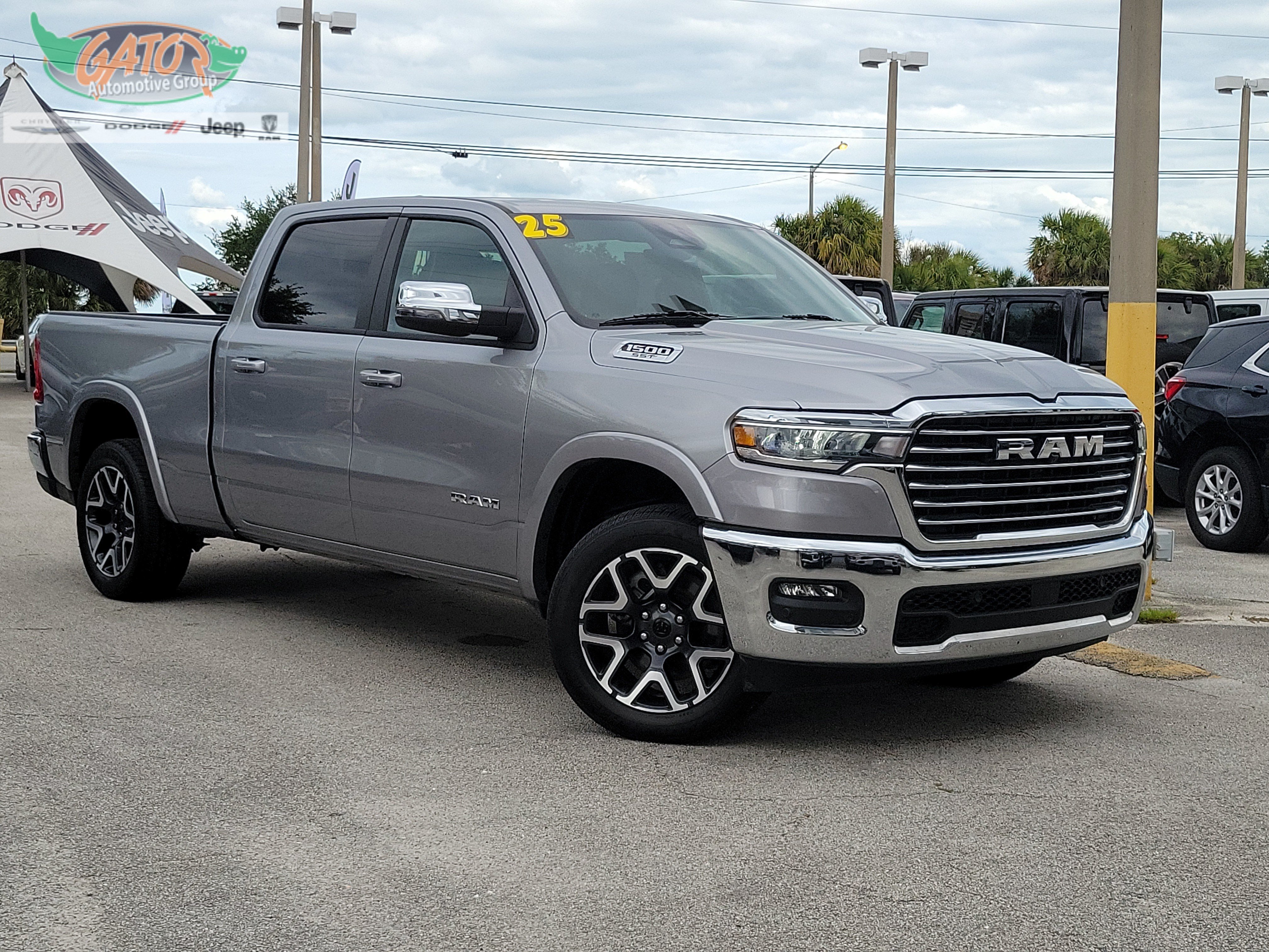 Used 2025 RAM 1500 Laramie w/ Bed Utility Group AWD/4WD image 1
