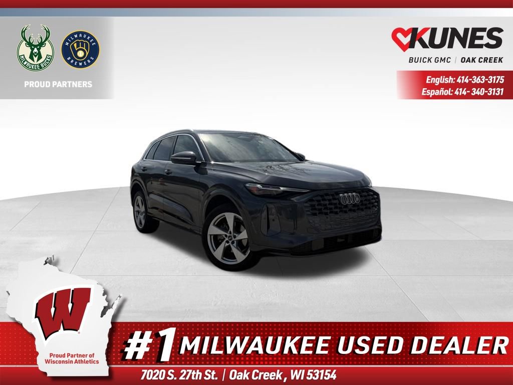 Used 2025 Audi Q5 Premium Plus AWD/4WD image 1