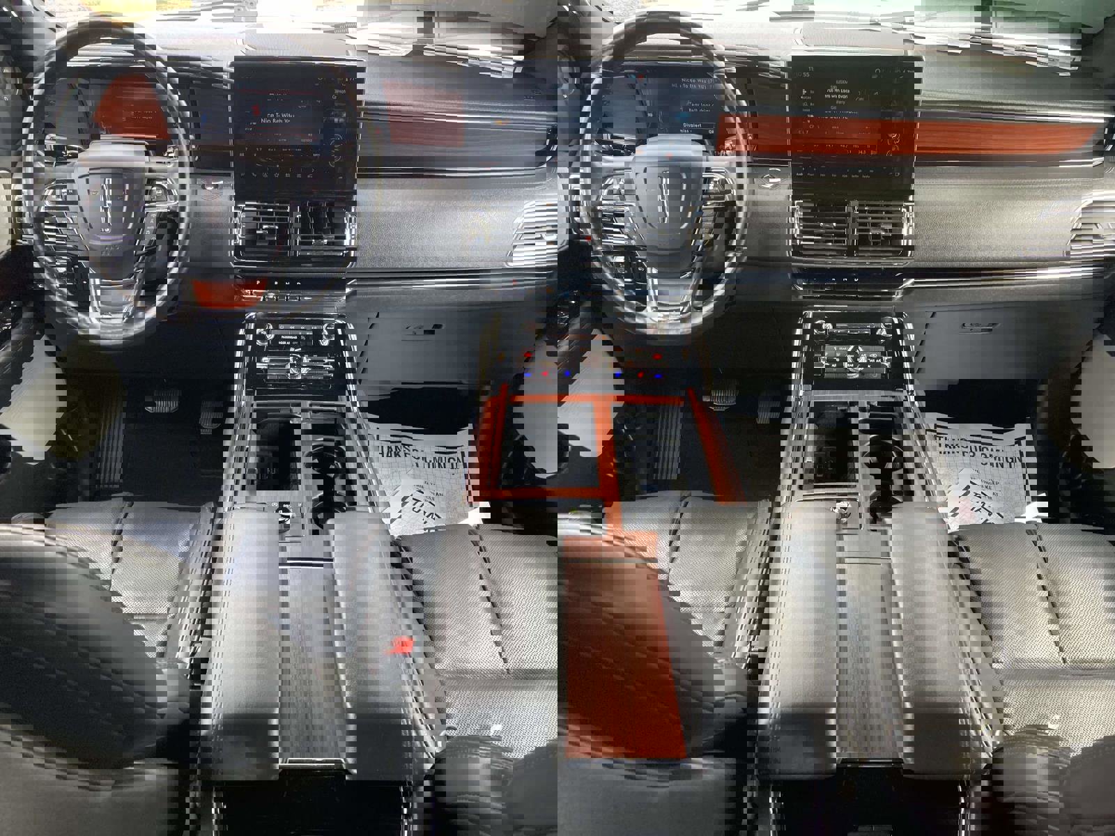 Used 2022 Lincoln Navigator Reserve image 19