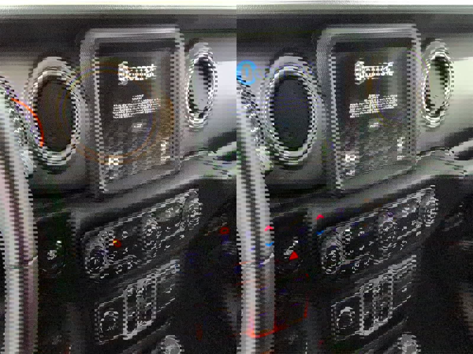 Certified 2019 Jeep Wrangler Unlimited Sahara image 28