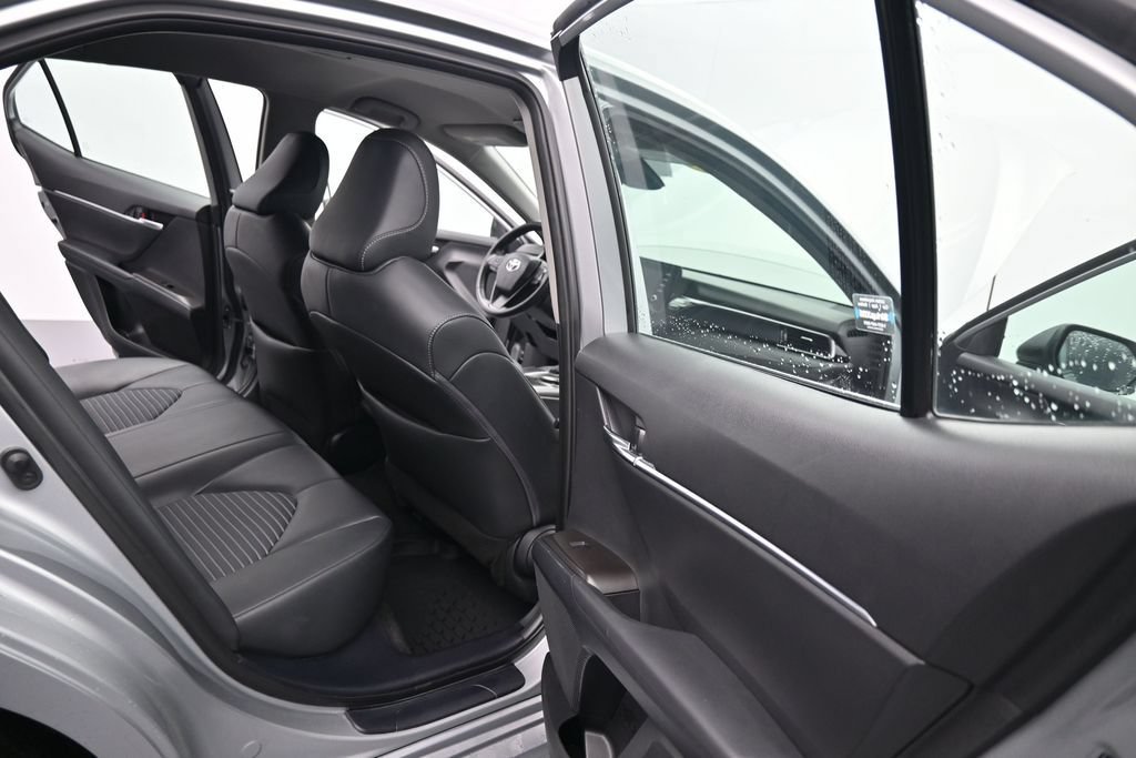 Used 2024 Toyota Camry SE FWD image 24