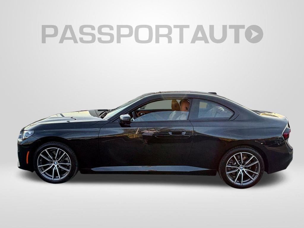 Used 2025 BMW 230i xDrive Coupe w/ Convenience Package AWD/4WD image 2