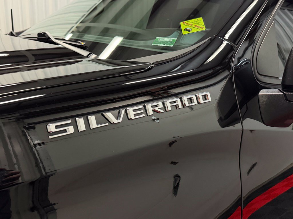 Used 2024 Chevrolet Silverado 1500 LT AWD/4WD image 14