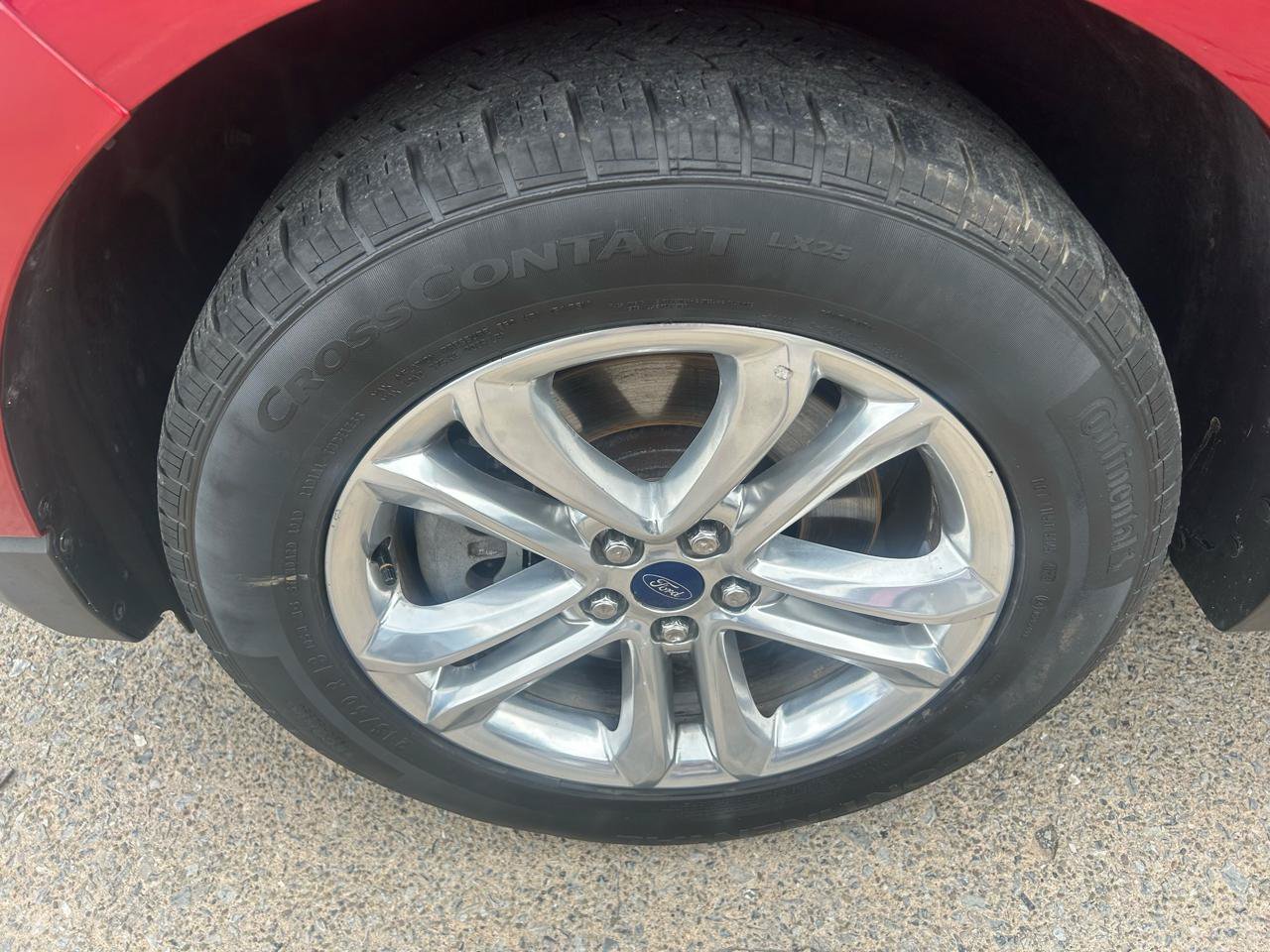 Used 2016 Ford Edge SEL w/ Equipment Group 201A AWD/4WD image 13
