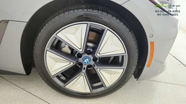 Used 2024 BMW i4 eDrive40 w/ Premium Package RWD image 78