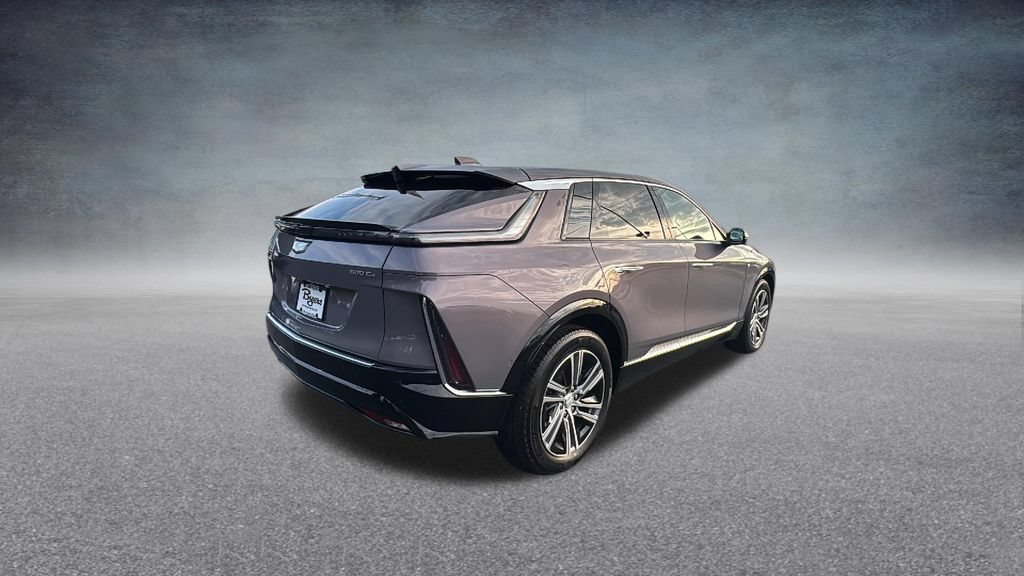Used 2025 Cadillac Lyriq Luxury AWD/4WD image 29