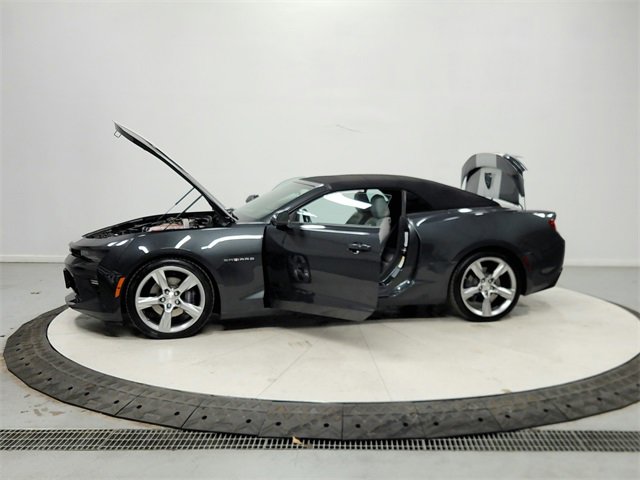 Used 2018 Chevrolet Camaro SS image 12