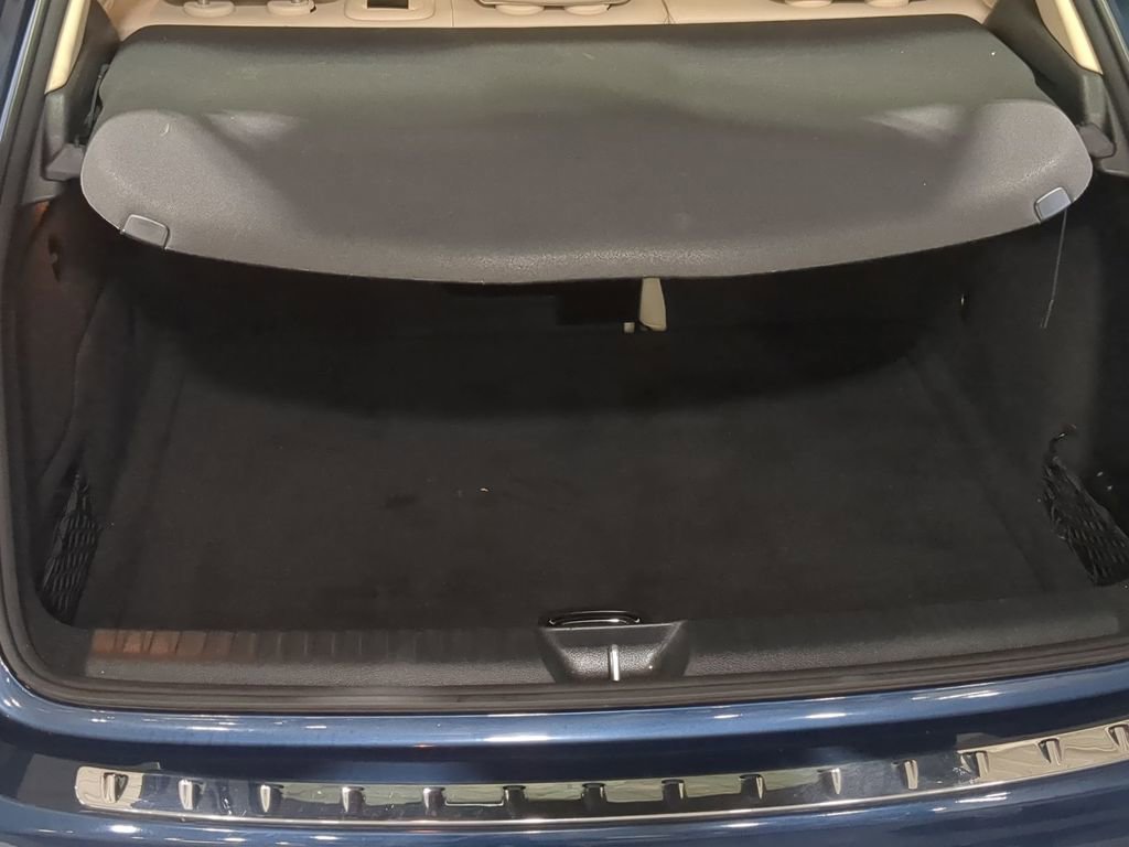 Used 2019 Mercedes-Benz GLA 250 4MATIC image 31