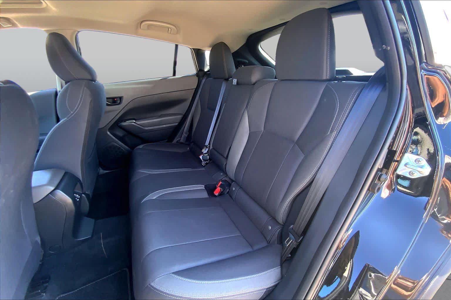 Used 2025 Subaru Crosstrek 2.5i Premium AWD/4WD image 19
