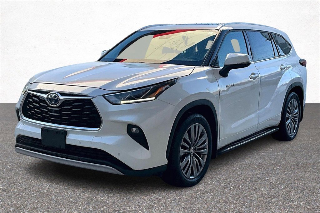 Certified 2021 Toyota Highlander Platinum video 4