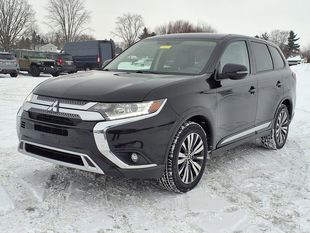 Used 2019 Mitsubishi Outlander FWD image 26
