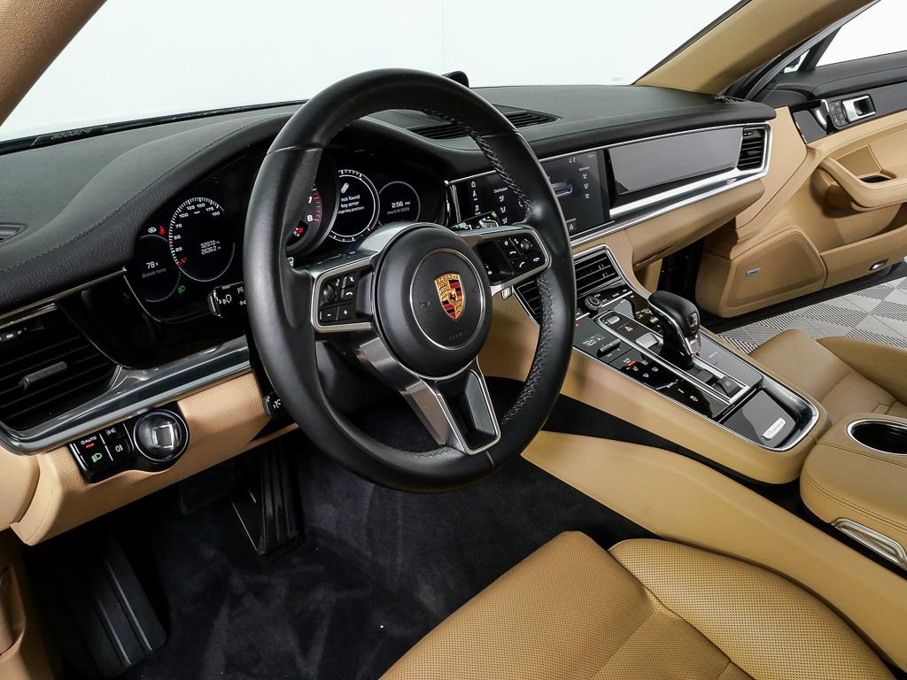 Certified 2019 Porsche Panamera 4 AWD/4WD image 4