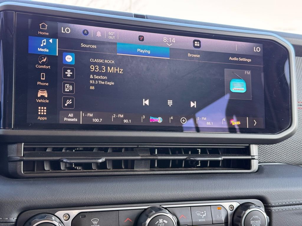 Used 2025 Jeep Wrangler Unlimited Rubicon image 15