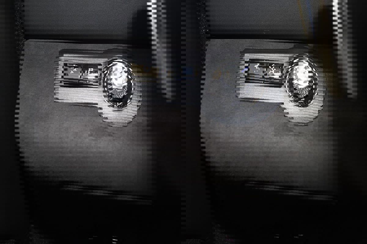 Used 2022 Maserati MC20 Coupe image 47