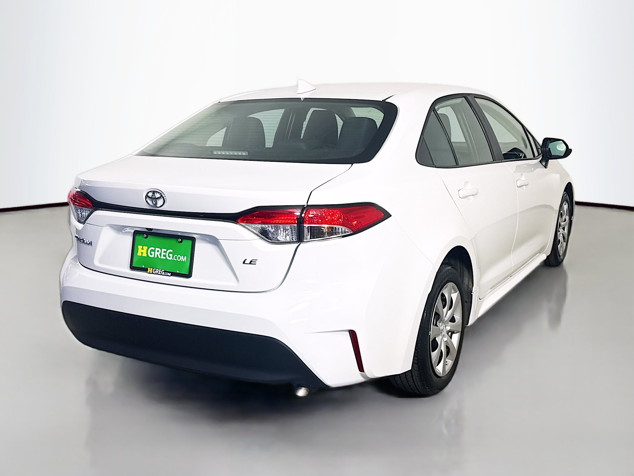 Used 2024 Toyota Corolla LE FWD image 10