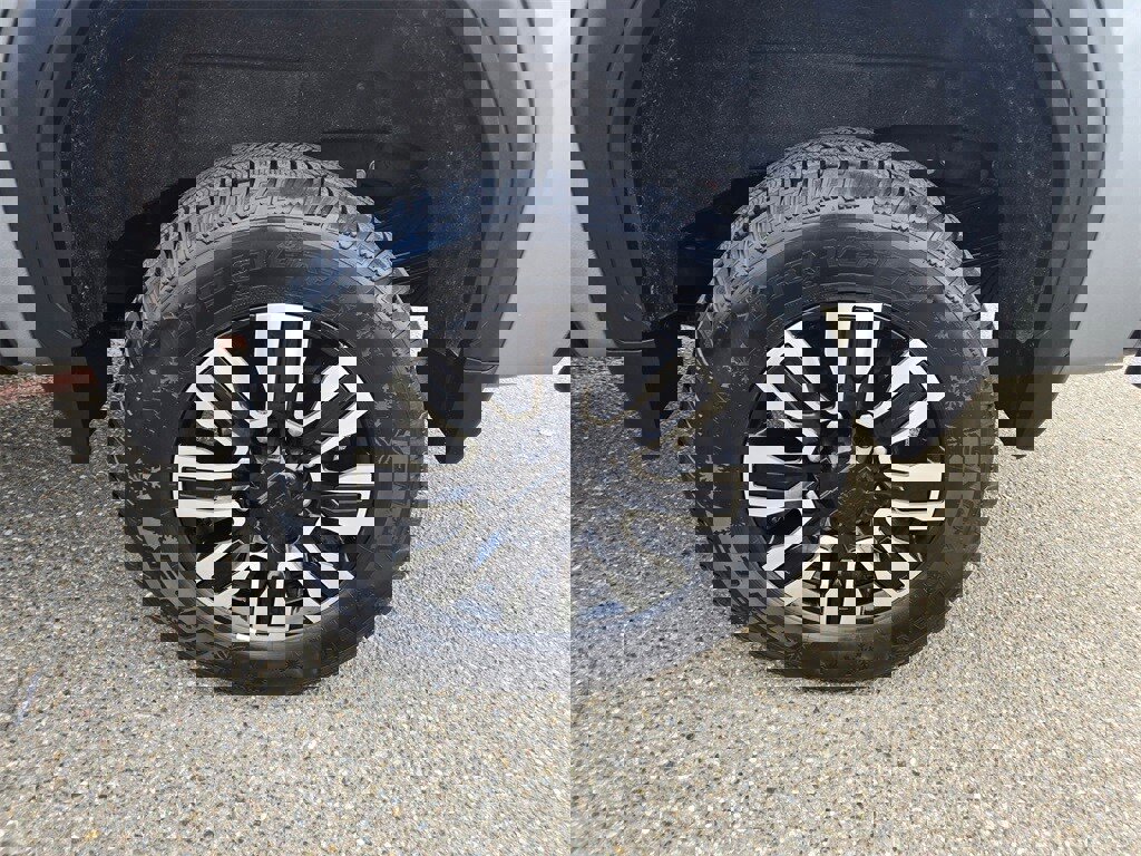 Used 2024 GMC Sierra 2500 Denali Ultimate w/ Max Trailering Package image 9