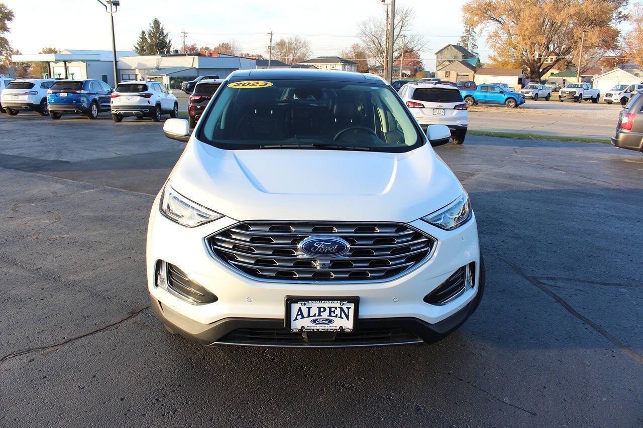 Used 2023 Ford Edge Titanium w/ Equipment Group 301A image 15