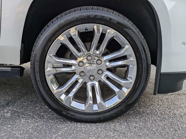 Used 2020 Cadillac Escalade Premium Luxury AWD/4WD image 10