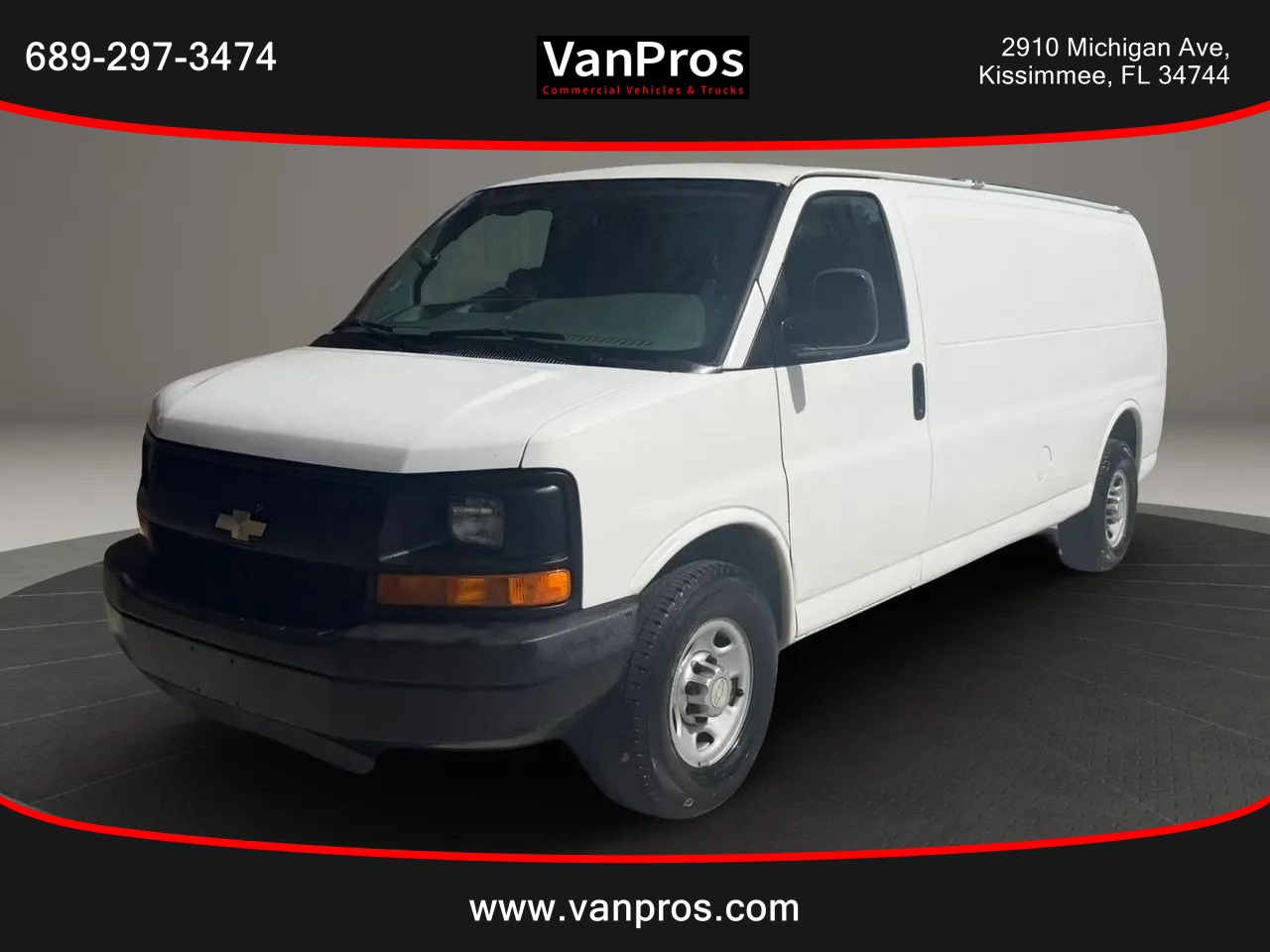 Used 2014 Chevrolet Express 3500 Extended RWD image 1