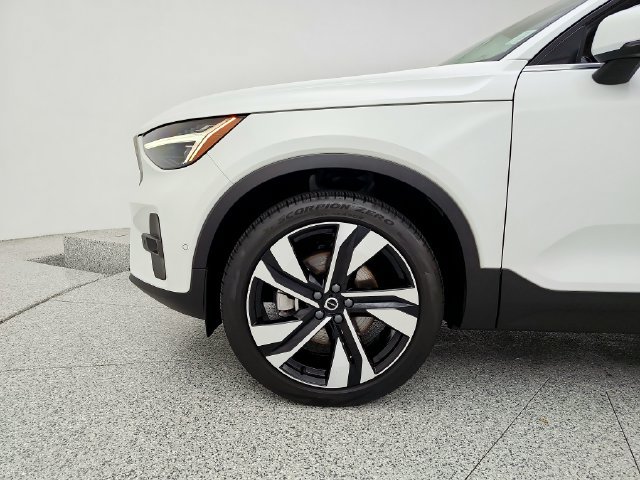 Used 2023 Volvo XC40 B5 Ultimate w/ Climate Package AWD/4WD image 30