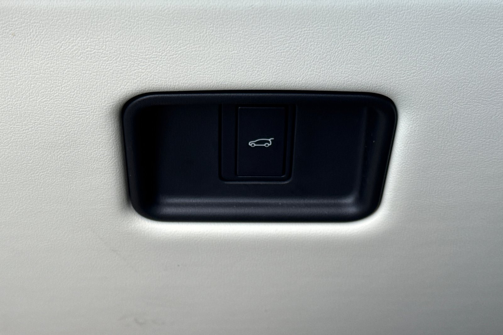 Certified 2025 Land Rover Range Rover SE AWD/4WD image 32