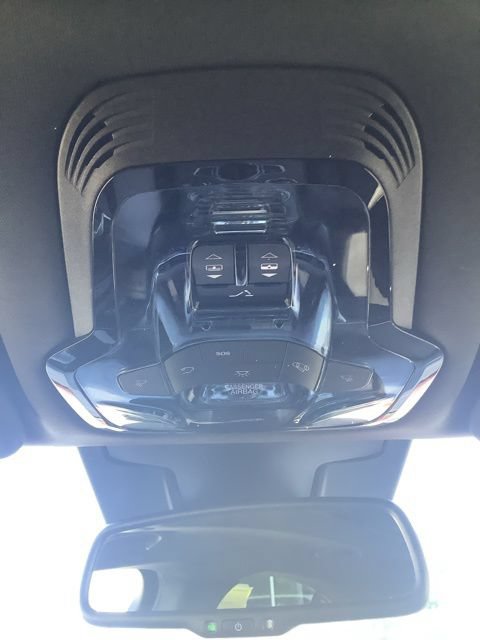 Used 2023 Alfa Romeo Stelvio Ti AWD/4WD image 38