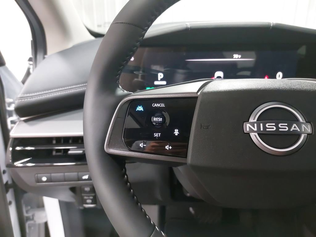 New 2025 Nissan Murano SV image 17