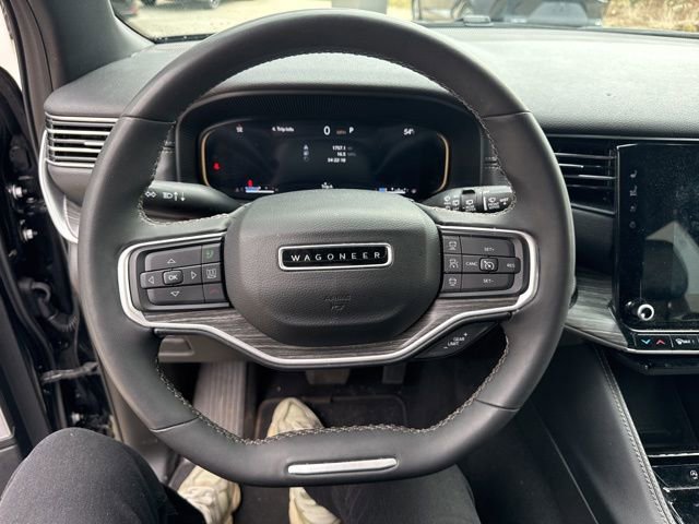Used 2024 Jeep Wagoneer L Series II w/ Flexible Seating Group image 14
