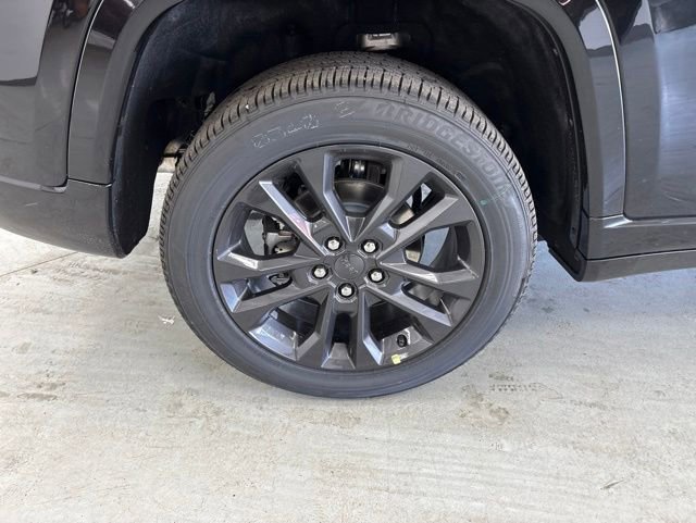 New 2026 Jeep Grand Cherokee Limited AWD/4WD image 9