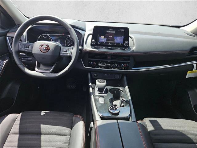 New 2026 Nissan Rogue SV AWD/4WD image 10