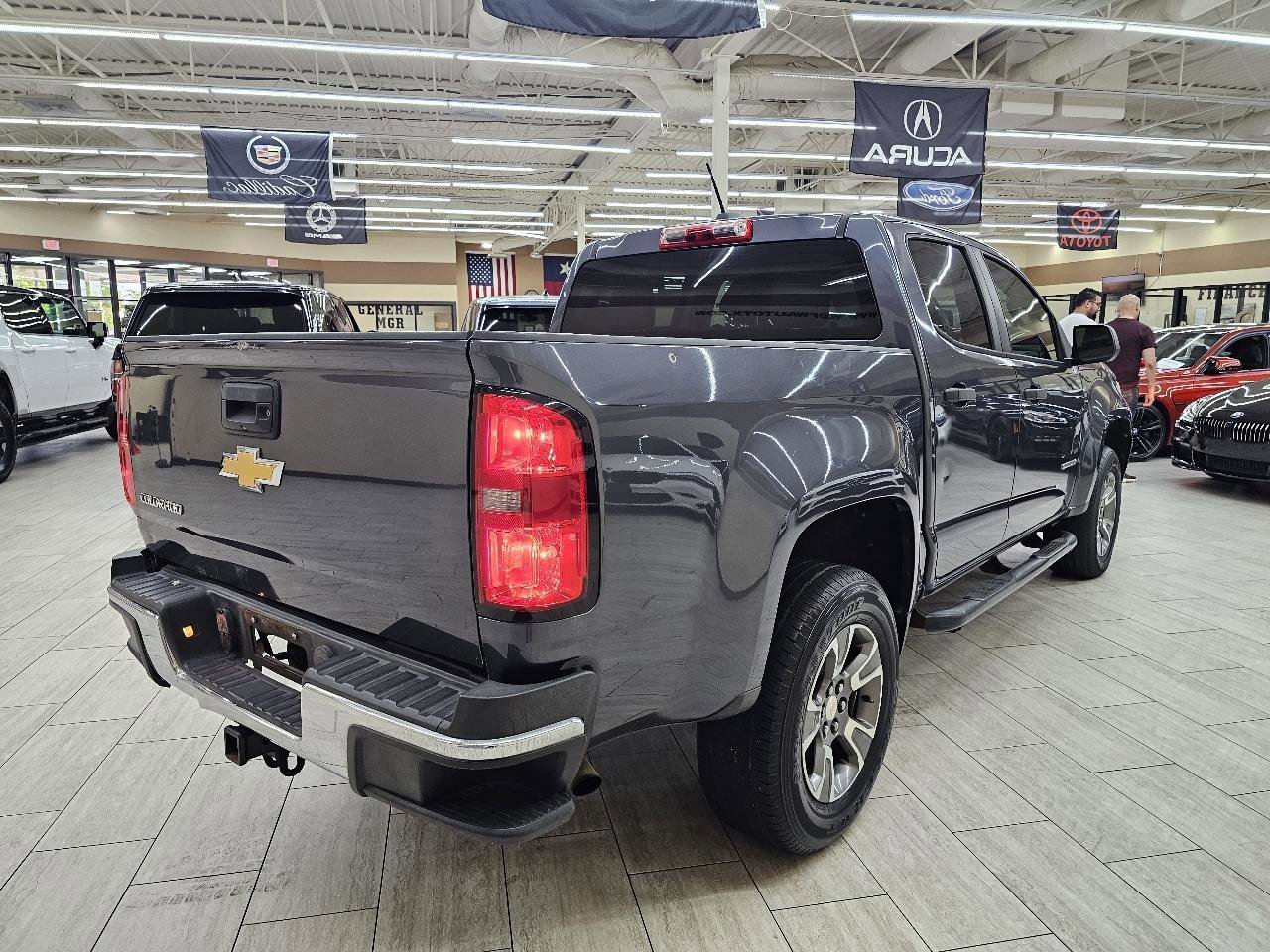 Used 2017 Chevrolet Colorado W/T w/ WT Convenience Package image 6