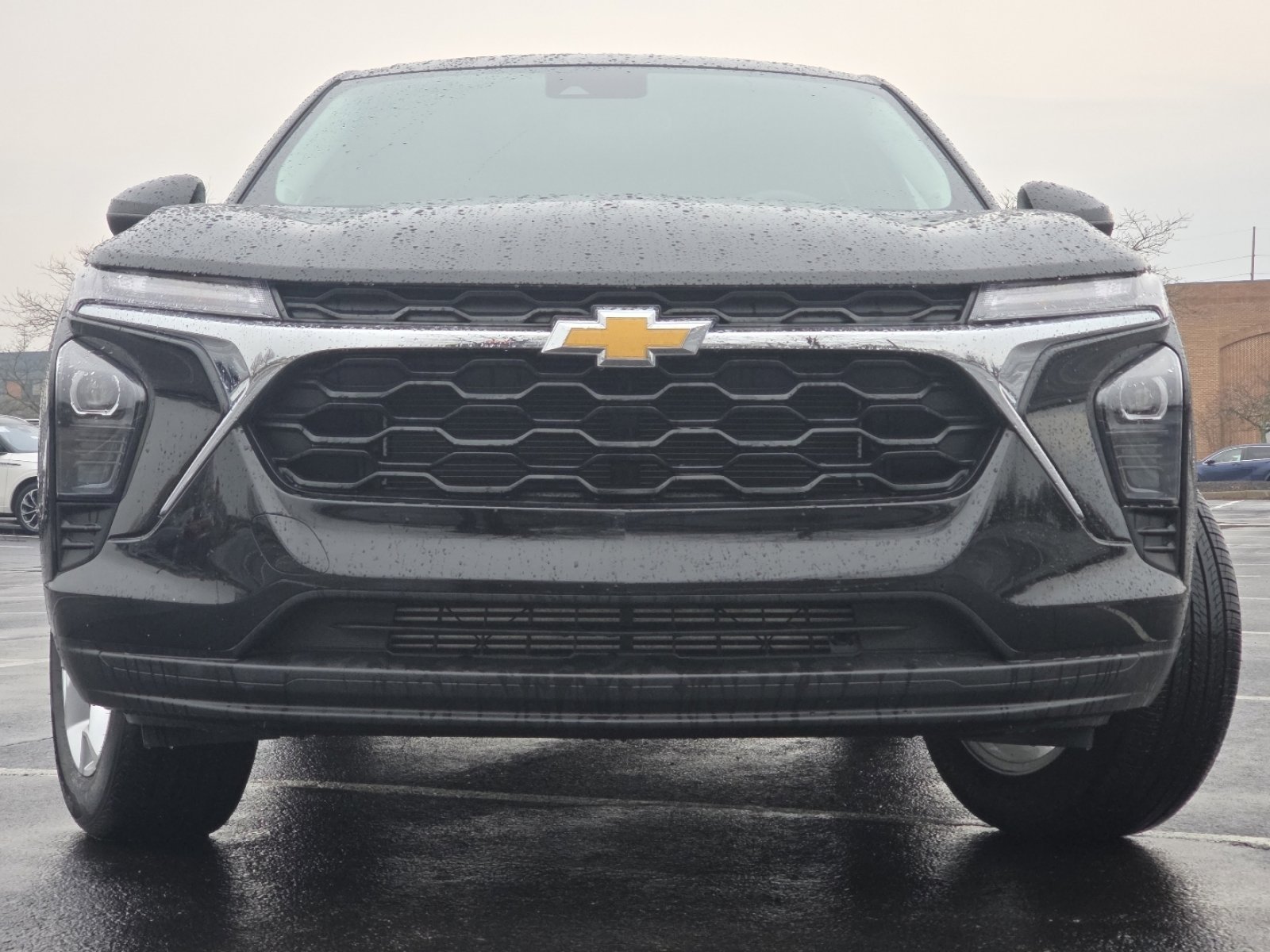 Used 2025 Chevrolet Trax LS w/ LS Convenience Package image 12