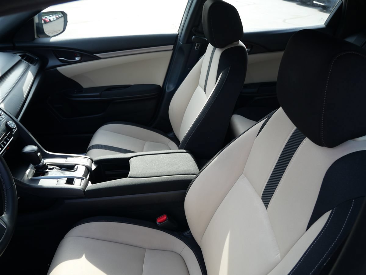 Used 2018 Honda Civic Sport image 10
