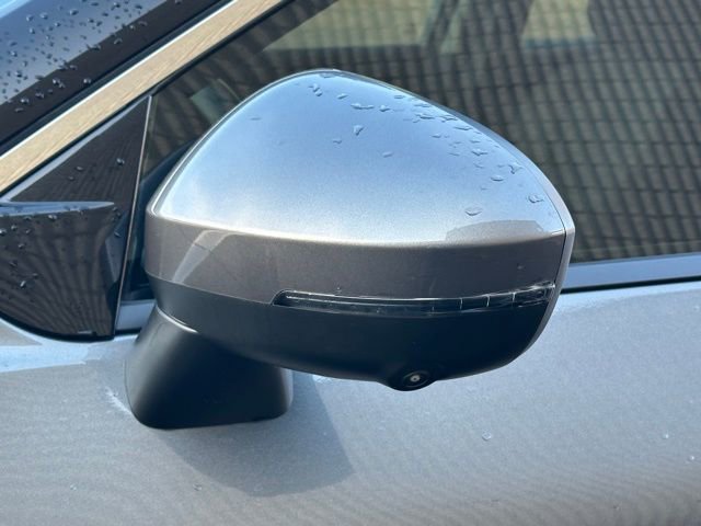 Used 2021 Nissan Rogue SV AWD/4WD image 11