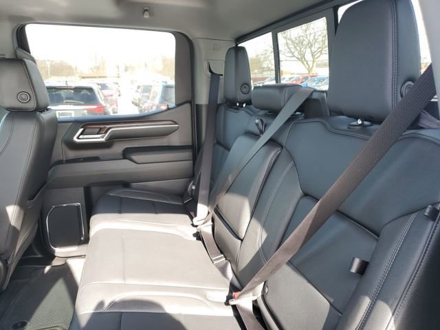 Used 2024 GMC Sierra 1500 SLT w/ SLT Premium Package image 33