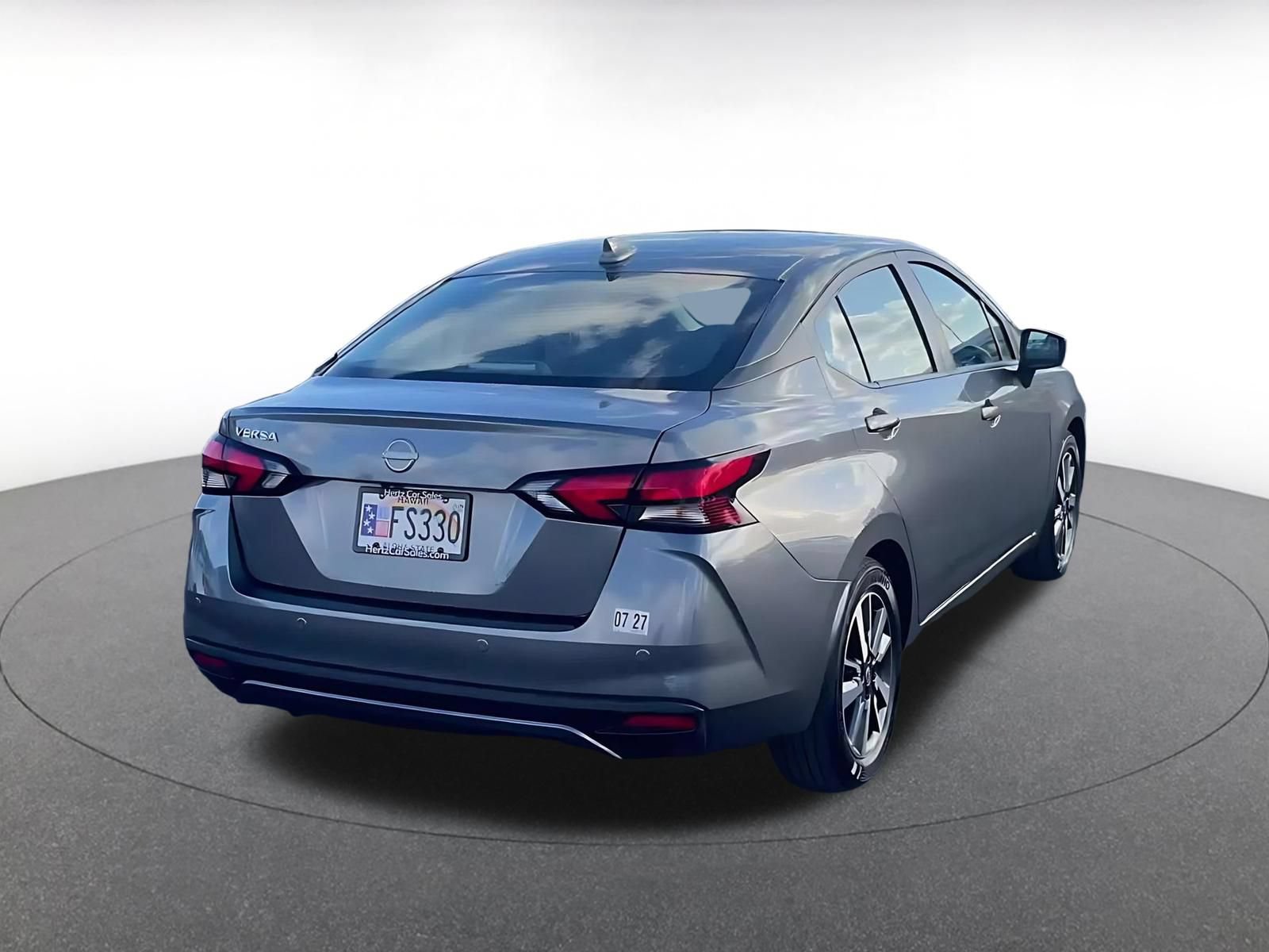 Used 2025 Nissan Versa SV FWD image 13