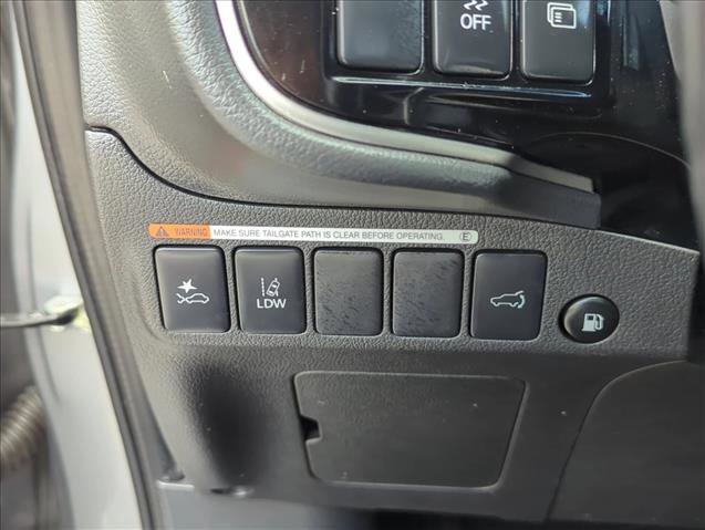 Used 2022 Mitsubishi Outlander LE image 15