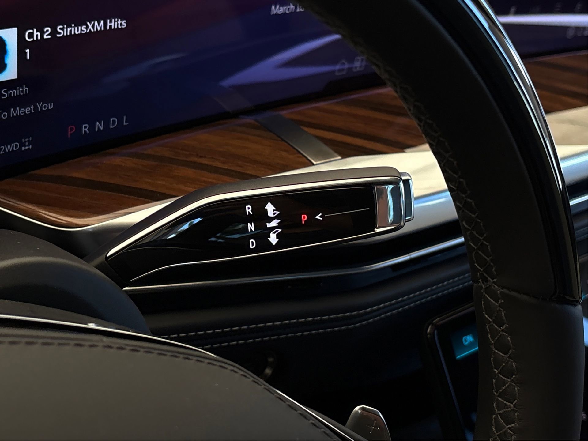 New 2026 Cadillac Escalade ESV Platinum Sport w/ LPO, ONYX Package image 31