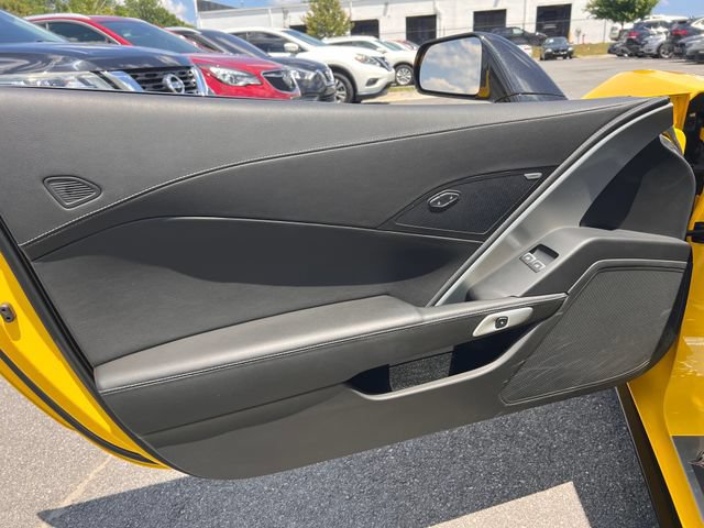 Used 2015 Chevrolet Corvette Stingray Coupe w/ ZF1 Appearance Package RWD image 10
