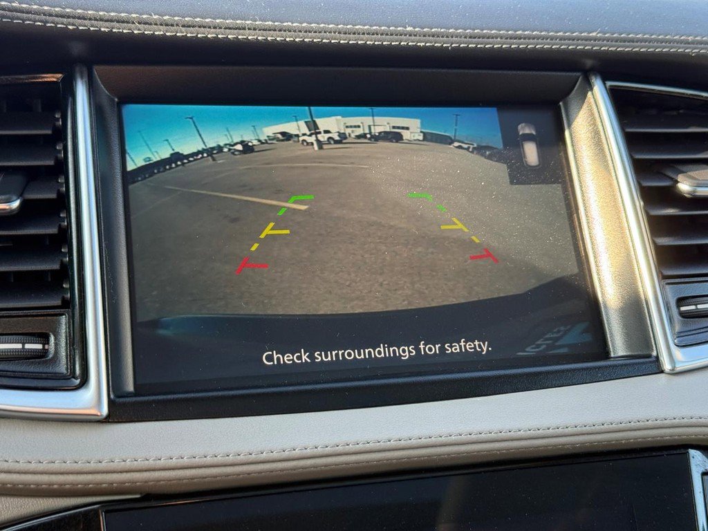 Used 2024 INFINITI QX50 Luxe image 17