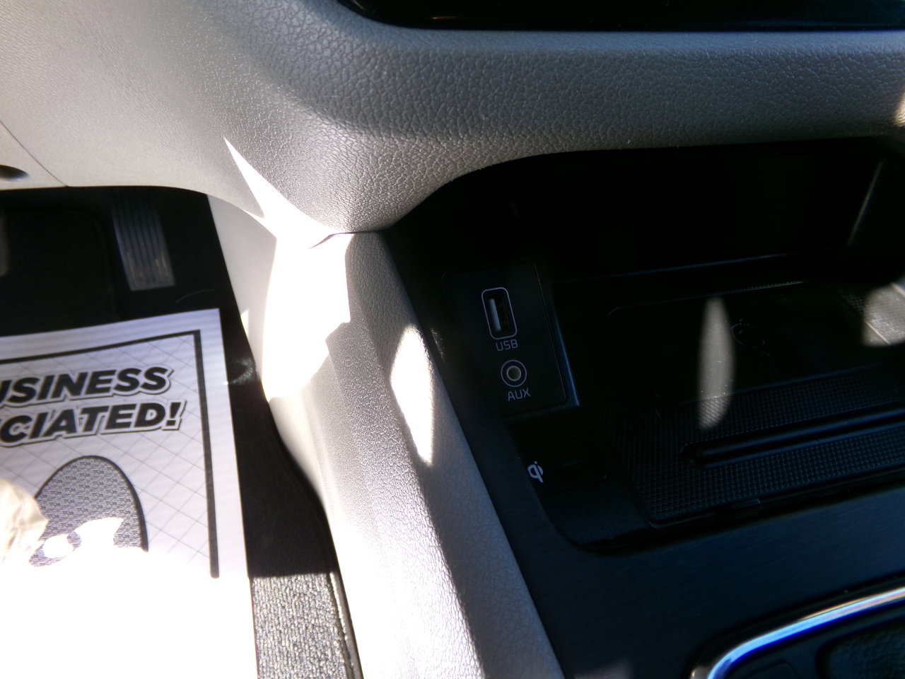 Used 2020 Kia Sedona EX image 15