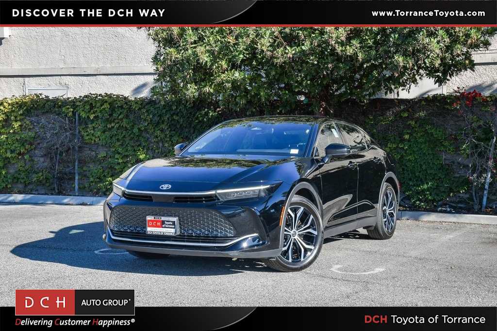 Used 2024 Toyota Crown Limited