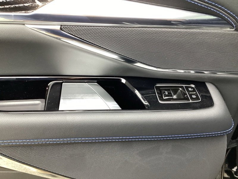 New 2025 Cadillac Escalade IQ Luxury 1 image 10