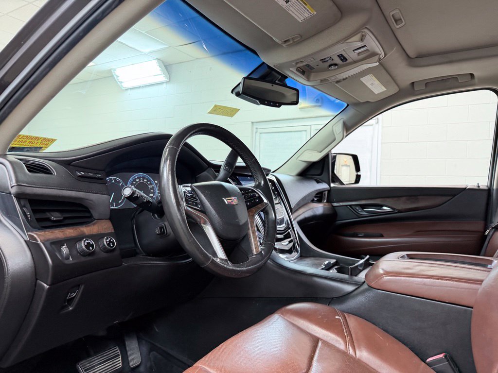 Used 2015 Cadillac Escalade ESV Premium AWD/4WD image 15