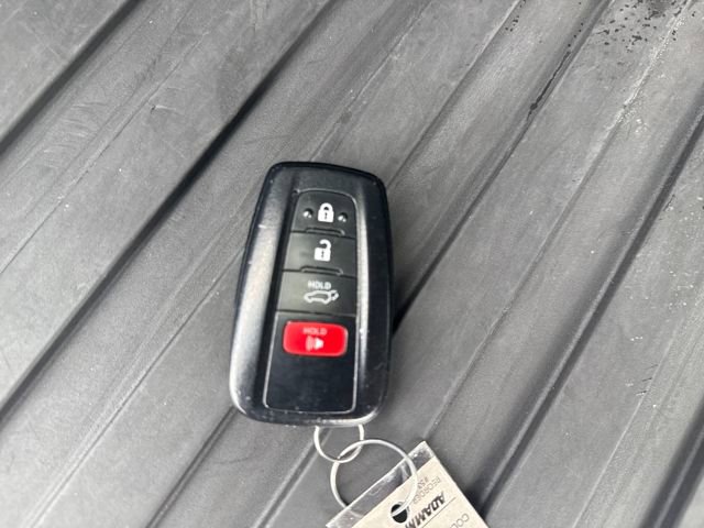 Used 2022 Toyota RAV4 XLE Premium image 44